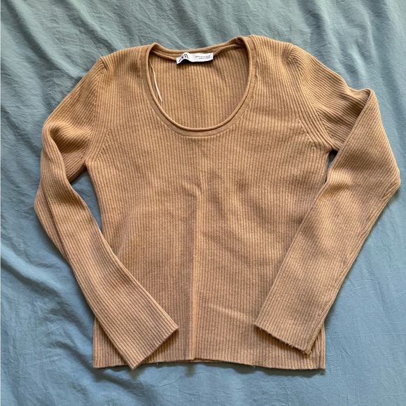 Zara ribbed brown long sleeve - Picture 1 of 3